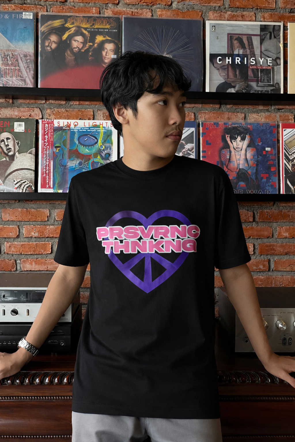 PRSVRNC LOVE Purple Line (Hitam) - tampilan 3