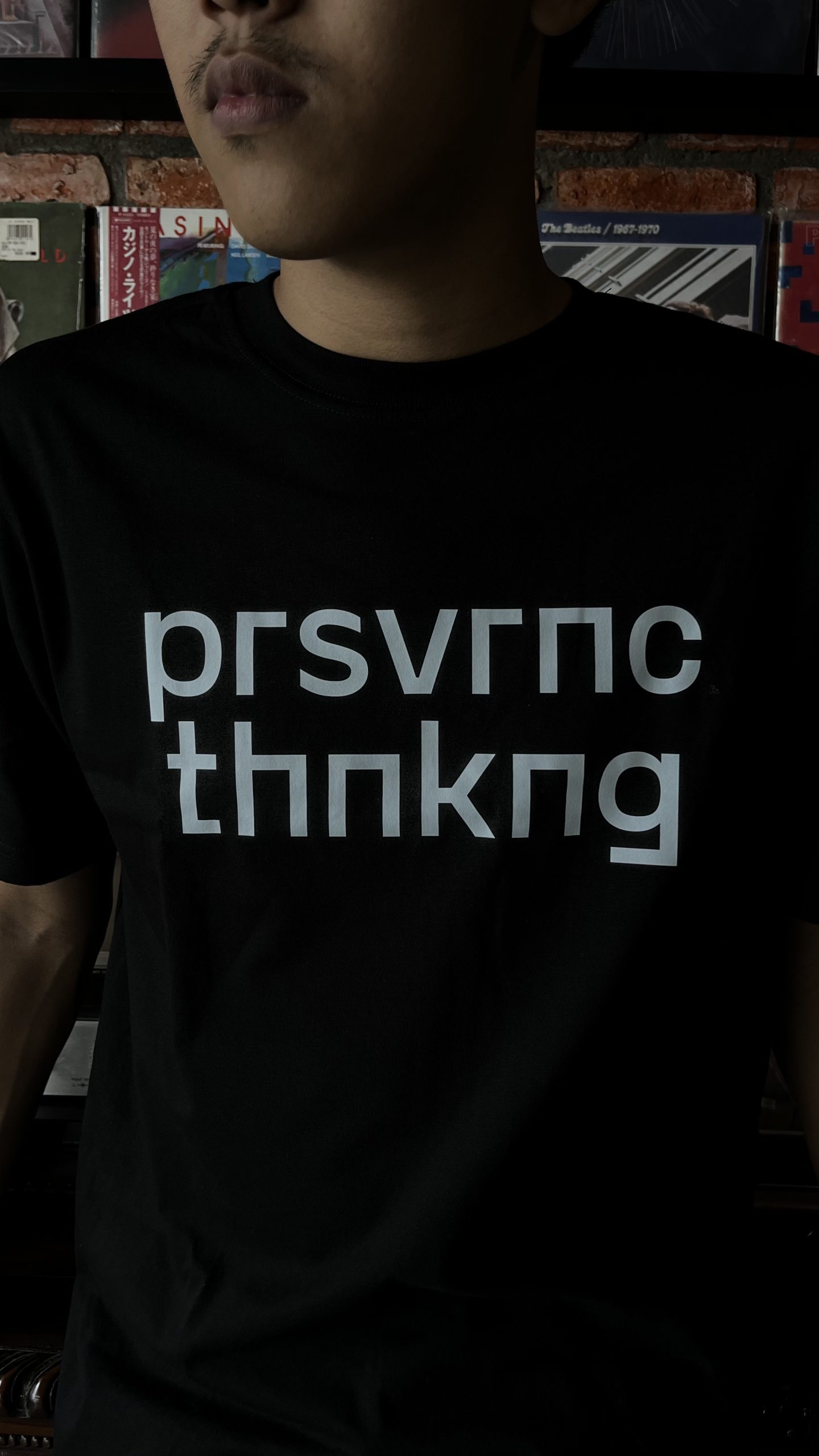 PRSVRNC THNKNG Font Bold - tampilan 2